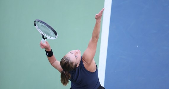 Maja Chwalińska pokonała Kazaszkę Zariję Dijas 6:4, 6:0 i wystąpi w ćwierćfinale turnieju WTA 125 Polish Open w Warszawie. Pozostałe dwie Polki grające w 1/8 finału przegrały swoje mecze.