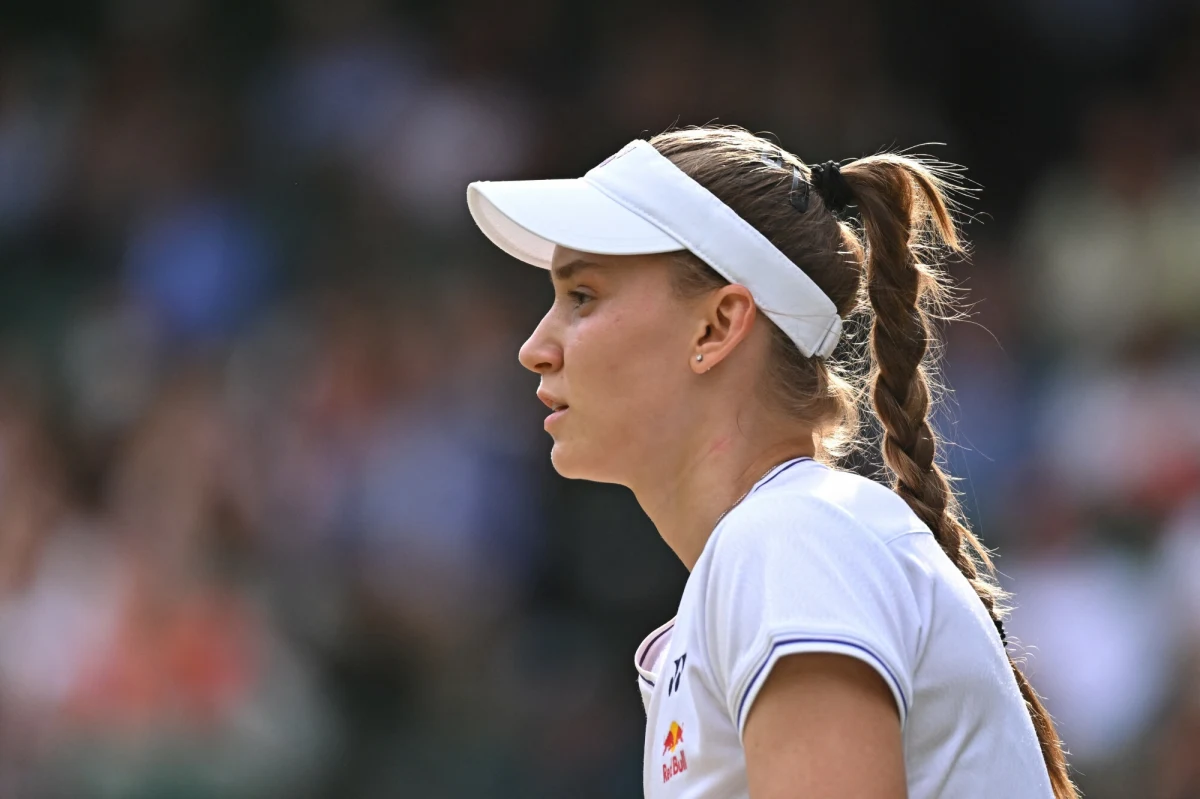 Kazachska tenisistka Jelena Rybakina zrezygnowała z udziału w igrzyskach olimpijskich w Paryżu. W sobotę miała zagrać z Rumunką Jaqueline Cristian w pierwszej rundzie turnieju. Rybakina, która w rankingu WTA zajmuje czwarte miejsce, miała być jedną z głównych rywalek Igi Świątek. 