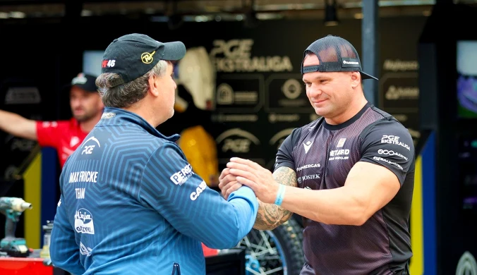 Gwiazdor wyrzucił polskiego mechanika na bruk. Ten mu odpowiedział