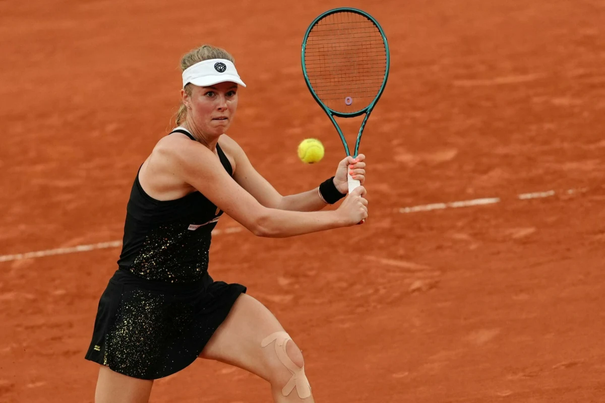 ​Magdalena Fręch przegrała z Bułgarką Wiktorią Tomową 4:6, 6:7 (4-7) w pierwszej rundzie tenisowego turnieju olimpijskiego w Paryżu. Spotkanie trwało godzinę i 53 minuty.