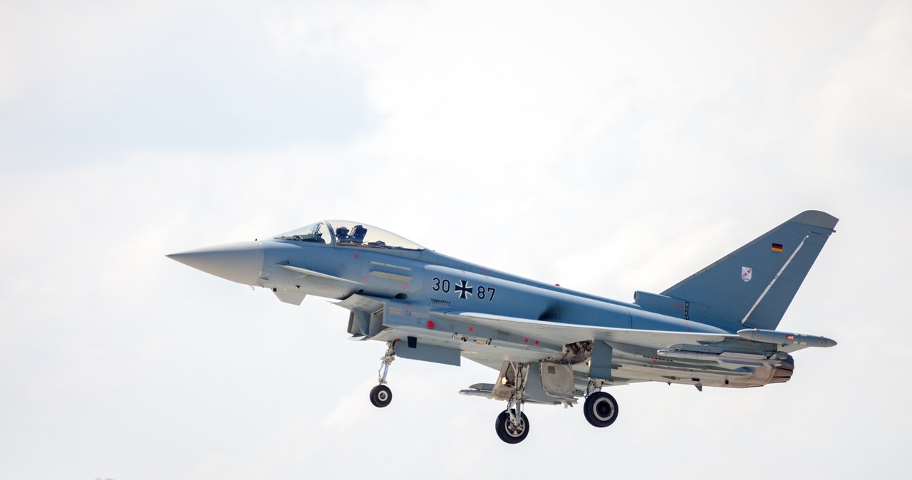 Trzy, niemieckie, myśliwce, Eurofighter, EF2000, przeprowadziły, niepowtarzalną, misję, Wykonały, rekordowy, długodystansowy, po Niemieckie myśliwce dokonały czegoś wyjątkowego