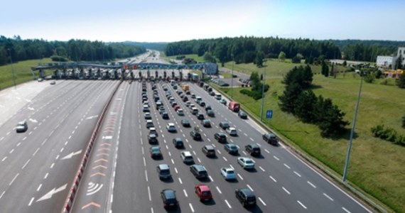 Jak komfortowo zaplanować wakacyjną podróż w czasie natężenia prac drogowych i związanych 
z nimi zmian w organizacji ruchu? Zarządca koncesyjnego odcinka A4 Katowice-Kraków ma na to patent – serwis www.a4info.pl. Kierowcy znajdą w nim informacje o remontach oraz losowych zdarzeniach na drodze, a obrazowe przedstawienie miejsc tymczasowej organizacji ruchu ułatwi nawigowanie w objazdach lub zwężeniach.