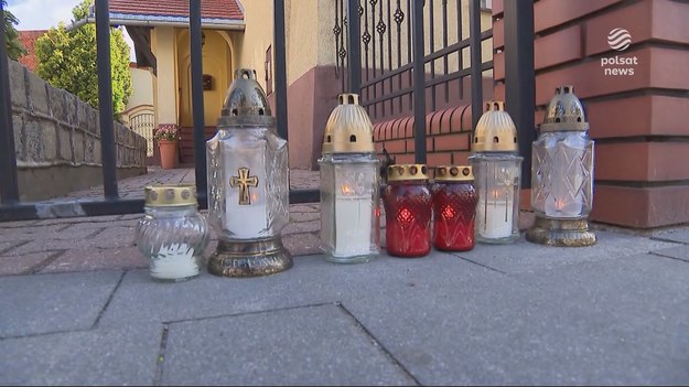 Brutalny napad i morderstwo w Środzie Wielkopolskiej. Ofiara śmiertelna to 84-letnia kobieta, znana lokalnie stomatolog. Ciężko ranny został też jej syn, ksiądz pobliskiej parafii. Policja zatrzymała już podejrzanego, przy którym znalazła skradzione przedmioty o niewielkiej wartości. Materiał dla "Wydarzeń" przygotował Jacek Gasiński.