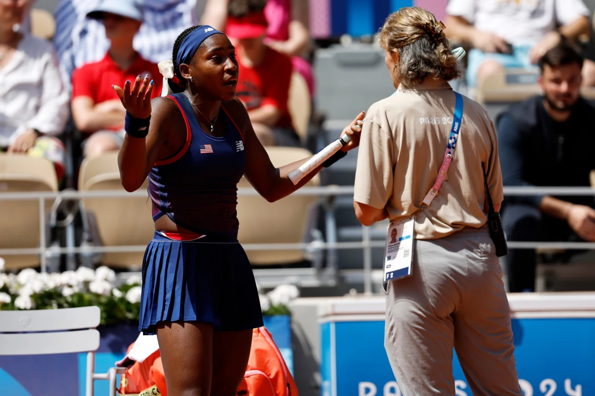 Rozstawiona z "dwójką" Coco Gauff niespodziewanie odpadła w 1/8 finału tenisowego turnieju w igrzyskach olimpijskich w Paryżu. Amerykanka przegrała z Chorwatką Donną Vekic (nr 13.) 6:7 (7-9), 2:6.