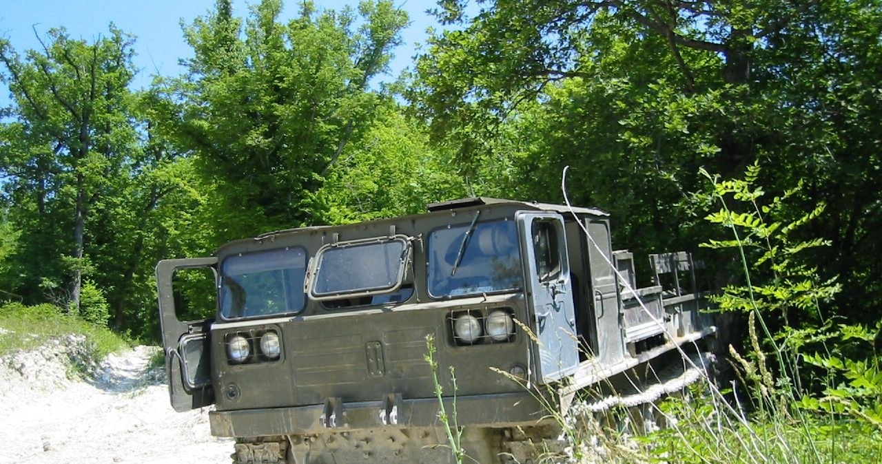 Rosjanie, ustają, wyciąganiu, magazynów, maszyn, których, historia, sięga, nawet, wieku, Najnowszy, zauważony, transport, kolejo Jeden z Gliwic, drugi z Czarnobyla. Kolejne zabytki w rosyjskiej armii