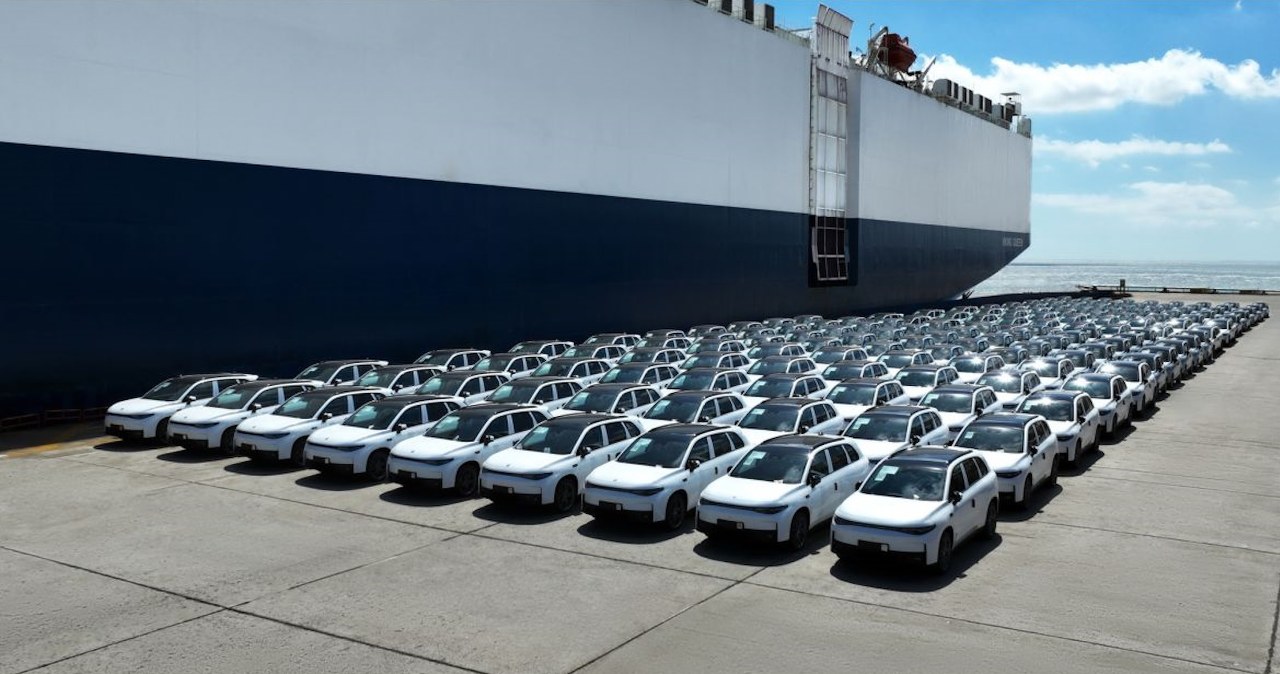 Kryzys na Bliskim Wschodzie uderza w auta. Każde rozwiązanie jest złe