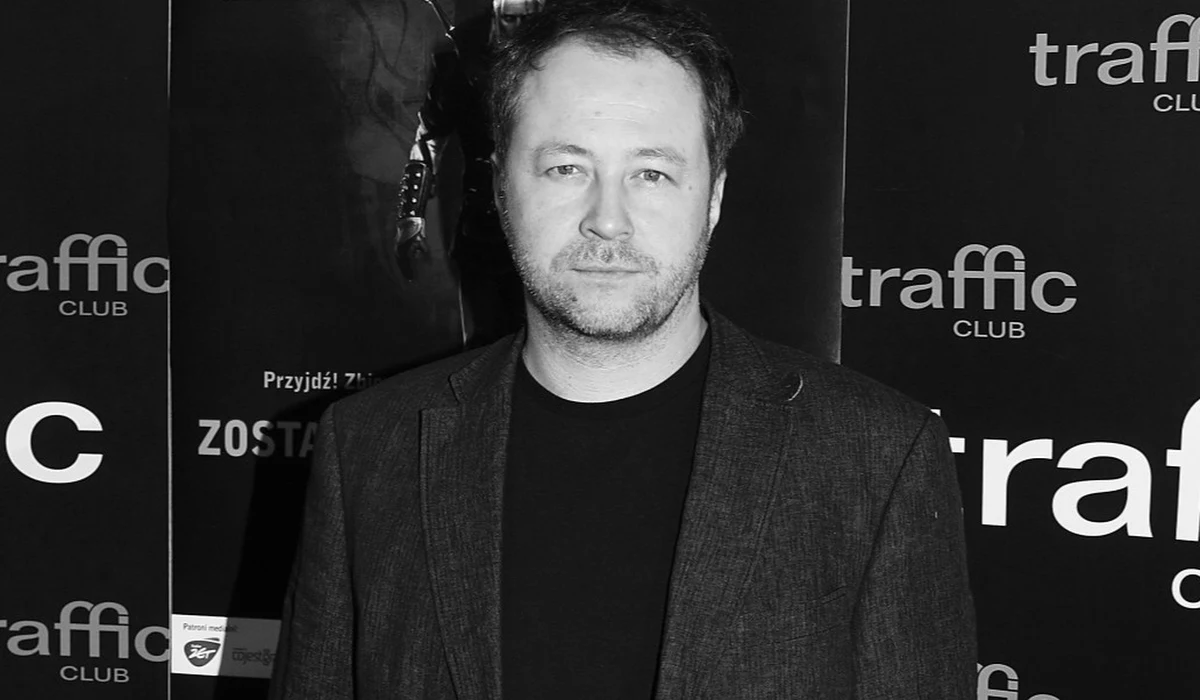 Zmarł Krzysztof Banaszyk - aktor znany m.in. z seriali, takich jak "Na dobre i na złe" oraz "Samo życie", a także lektor wielu filmów animowanych, w tym "Król Lew II: Czas Simby". O śmierci poinformował Związek Zawodowy Aktorów Polskich.