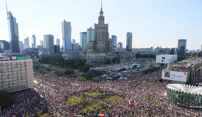 80. rocznica Powstania Warszawskiego. W godzinę "W" zawyły syreny