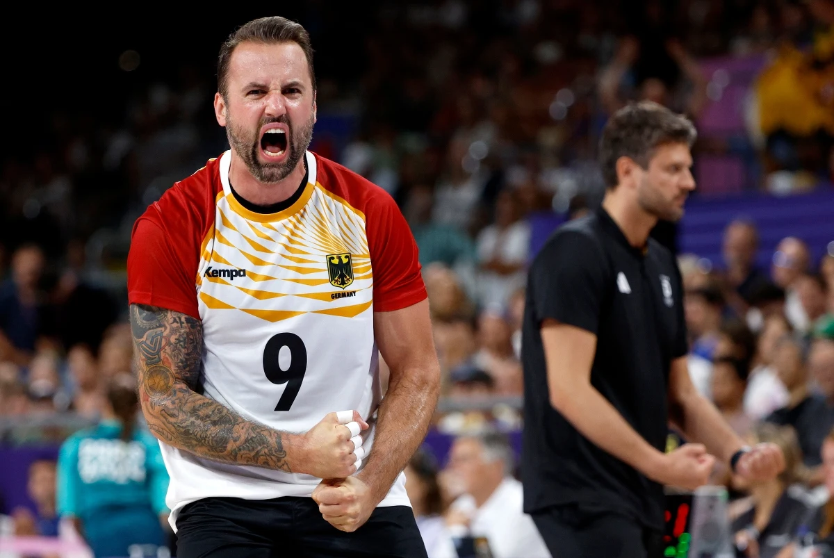 Niemieccy siatkarze, pod wodzą trenera Michała Winiarskiego, pokonali w ostatnim występie grupowym w Paryżu Argentynę 3:0 (25:13, 25:21, 25:21) i po raz pierwszy od 2012 roku zameldowali się w ćwierćfinale turnieju olimpijskiego.