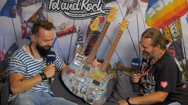 Szymon Chwalisz po raz 13. przygotował specjalną polandrockową gitarę, która potem trafia na aukcje na rzecz WOŚP. „Te ostatnie lata były rekordowe. To są jakieś kosmiczne kwoty” – opowiada autor.