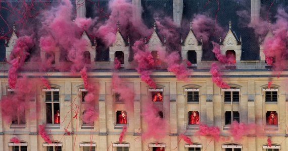 Watykan wyraził ubolewanie z powodu "pewnych scen" z ceremonii inauguracji letnich igrzysk olimpijskich w Paryżu. W wydanym w sobotę oświadczeniu zaznaczono, że doszło do obrazy wielu chrześcijan i wyznawców innych religii.