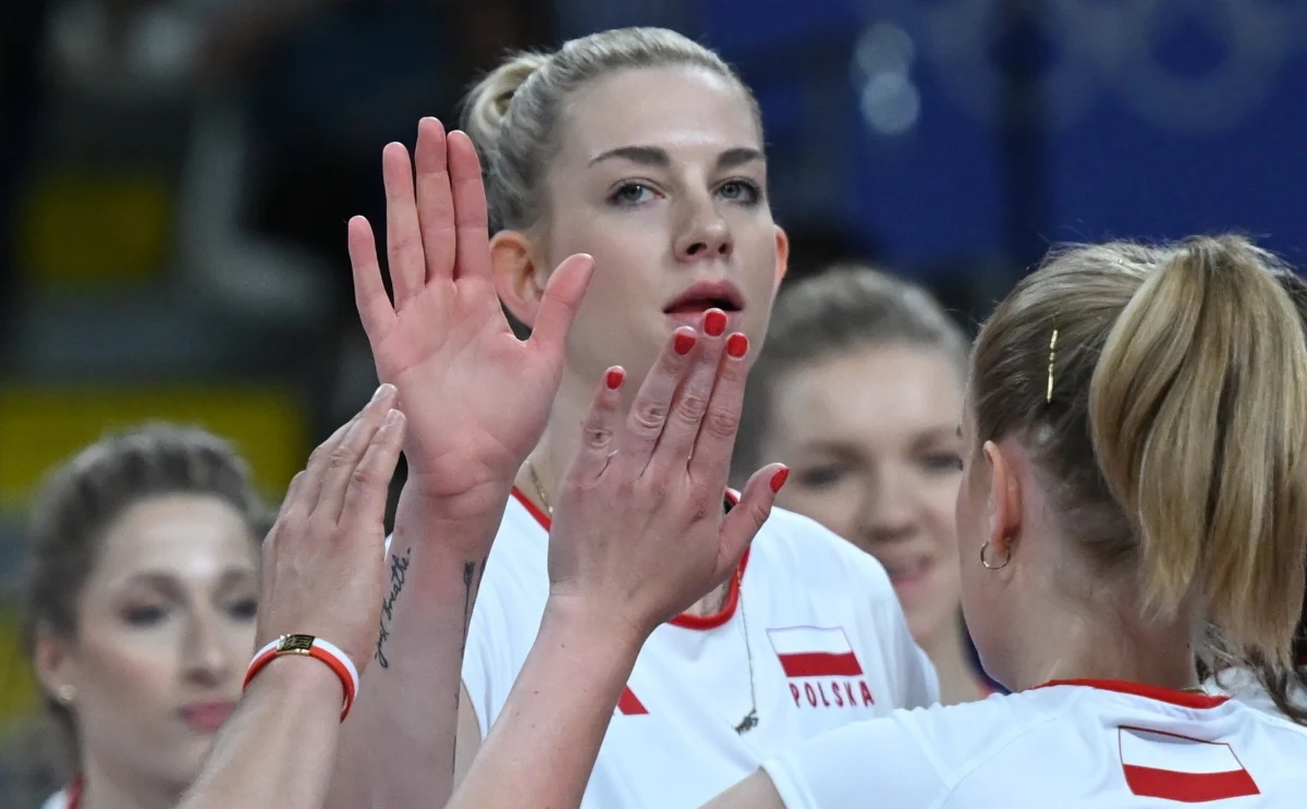 Finał rzutu młotem mężczyzn z udziałem Wojciecha Nowickiego i Pawła Fajdka, wyścig kolarski z Katarzyną Niewiadomą, finał pływacki z Katarzyną Wasick oraz mecz siatkarek z Brazylią, a także walki o półfinał pięściarek Julii Szeremety i Elżbiety Wójcik. To najciekawsze niedzielne wydarzenia na arenach igrzysk olimpijskich w Paryżu.