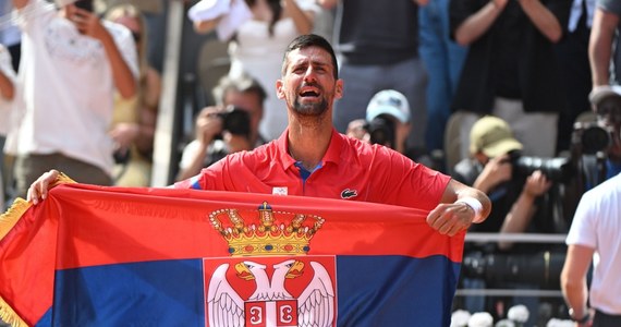 Serbski tenisista Novak Djokovic zdobył złoty medal igrzysk w Paryżu. W niedzielnym finale wygrał z Hiszpanem Carlosem Alcarazem 7:6 (7-3), 7:6 (7-2). Spotkanie trwało dwie godziny i 50 minut.