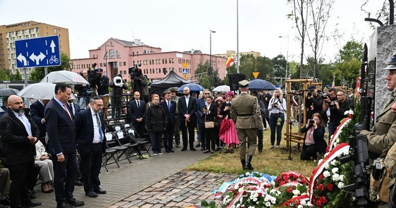 80 lat temu, między 5 a 7 sierpnia 1944 r. na Woli doszło do największej w dziejach II wojny światowej, zorganizowanej masakry ludności cywilnej. Akcja wyniszczania miasta była odpowiedzią na wybuch Powstania Warszawskiego, ale jej przyczyny tkwią w ideologii niemieckiego narodowego socjalizmu.