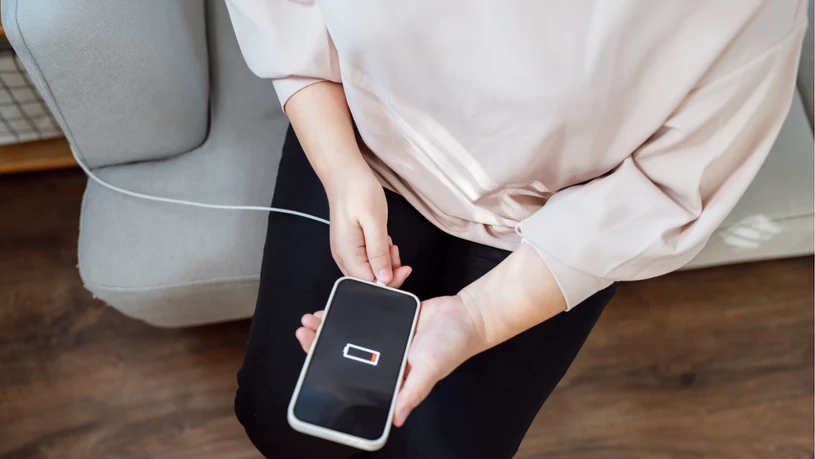 Te ustawienia w telefonie rozładowują baterię. Lepiej je zmień