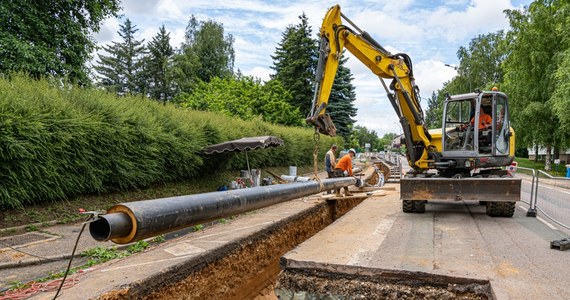 Z powodu modernizacji sieci ciepłowniczej mieszkańcy osiedla Słoneczne Wzgórze w Kielcach przez dwa tygodnie mogą się zmagać z przerwą w dostawach ciepłej wody - zapowiada Miejskie Przedsiębiorstwo Energetyki Cieplnej.

