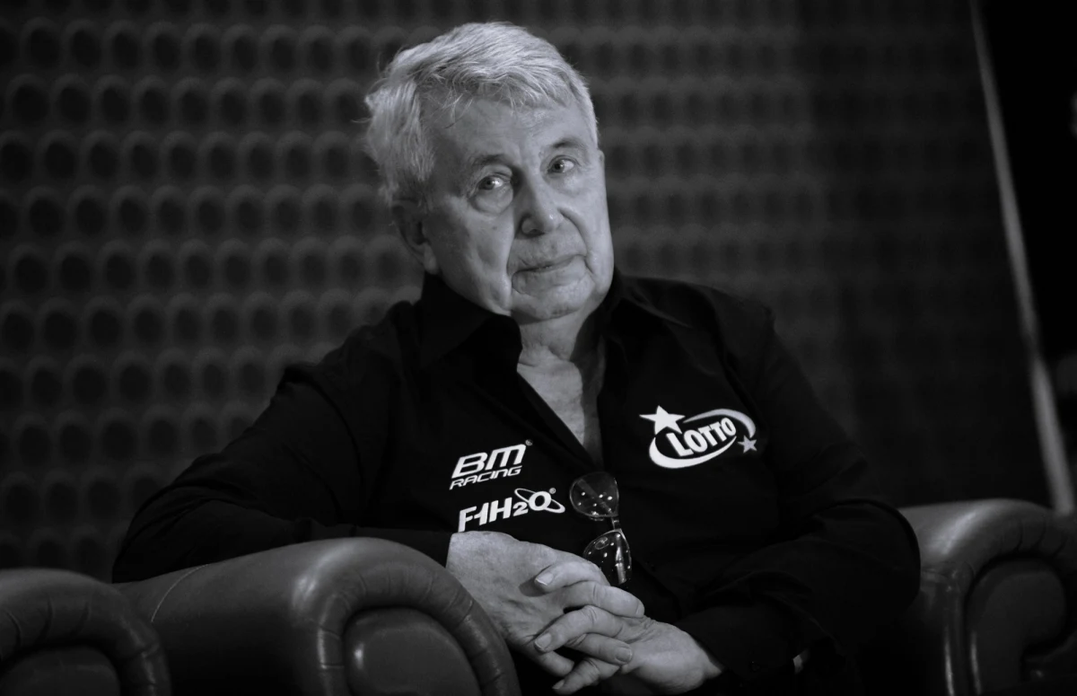 Waldemar Marszałek zmarł w wieku 82 lat. "To jeden z najbardziej utytułowanych polskich sportowców w historii. Był sześciokrotnym mistrzem świata w motorowodniactwie. Spoczywaj w pokoju Mistrzu" - żegna sportowca Muzeum Sportu i Turystyki w Warszawie.