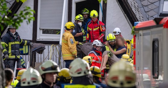 Katastrofa budowlana w Niemczech. W miejscowości Kroev zawaliła się część hotelu. Policja poinformowała, że dwie osoby zginęły. Wciąż w budynku uwięzione są dwie osoby.