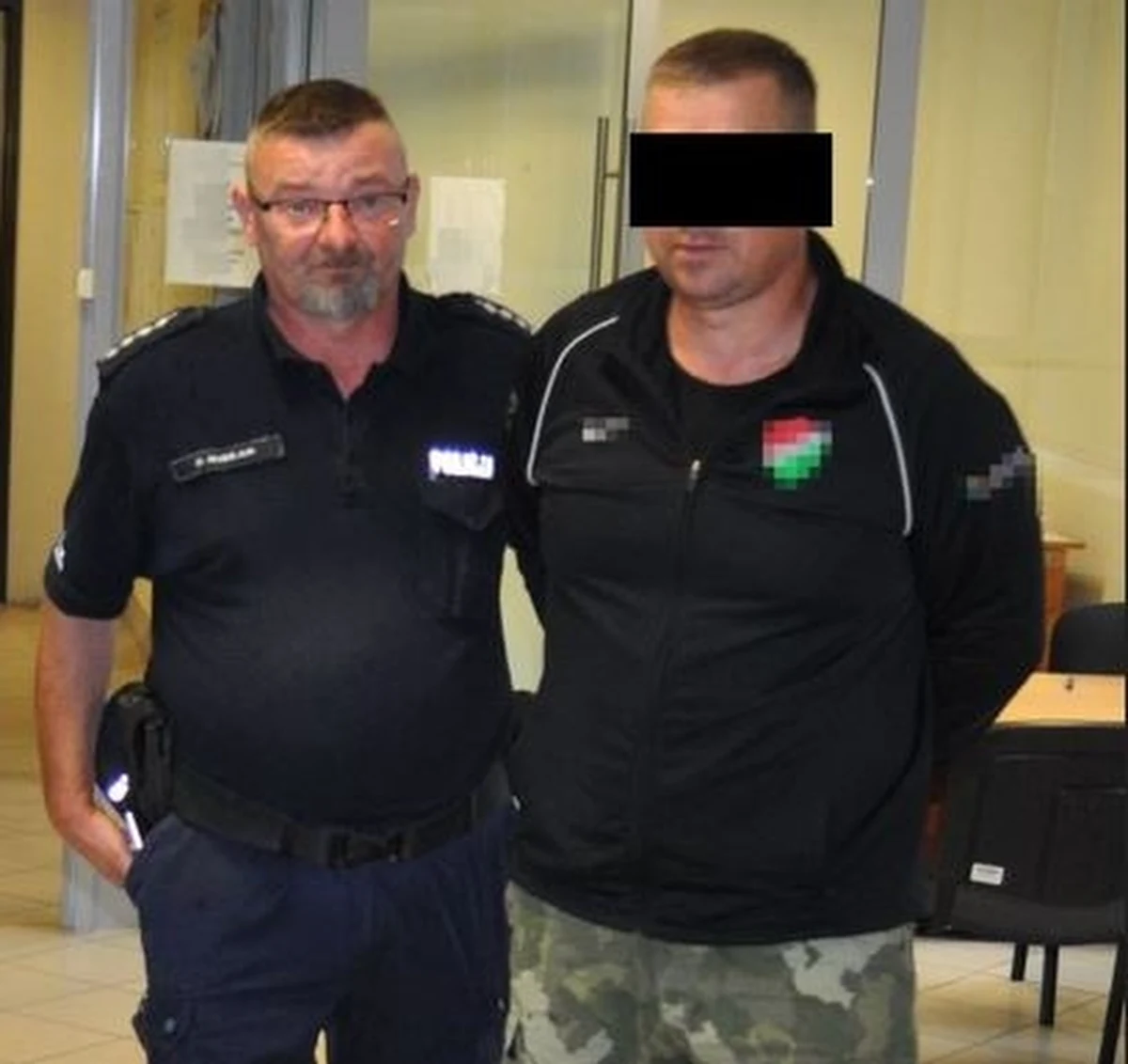 Chciał, by komornik odblokował jego konto bankowe, a z zarzutem stosowania gróźb karalnych trafił do aresztu. Policjanci z Radzynia Podlaskiego zatrzymali 45-latka.