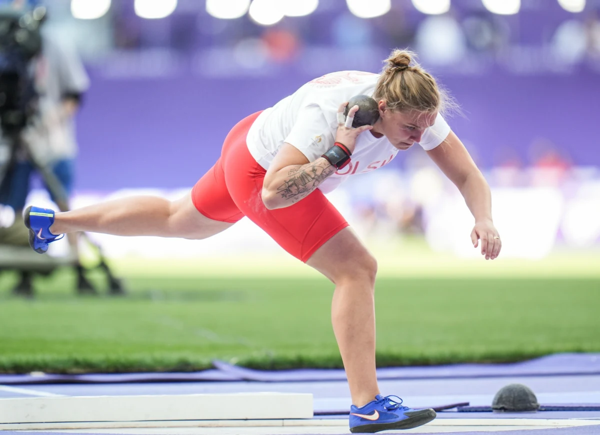 Klaudia Kardasz nie awansowała do finału olimpijskiej rywalizacji w Paryżu w pchnięciu kulą. W najlepszej próbie uzyskała 17,45 m, co dało polskiej kulomiotce - licząc obie grupy eliminacyjne - 19. miejsce.