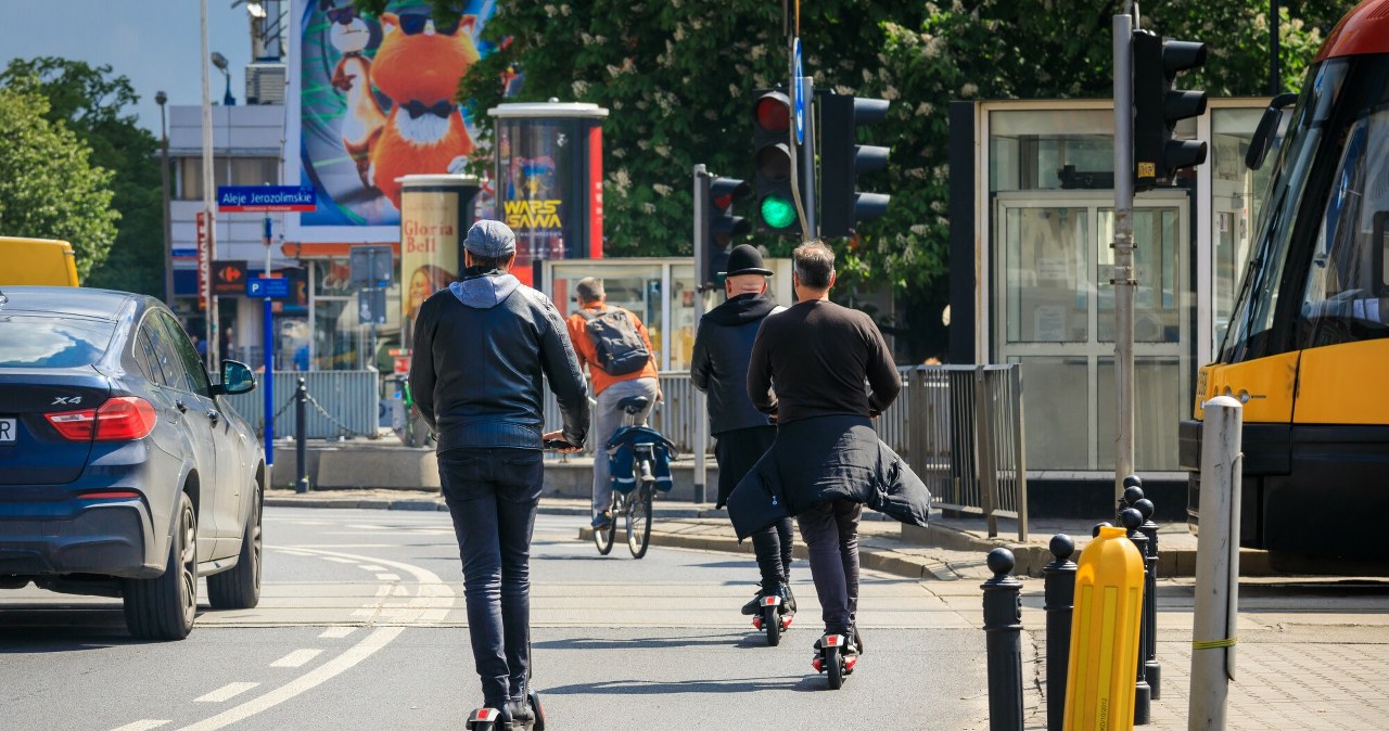 Hulajnogi coraz bardziej niebezpieczne. Są już ofiary śmiertelne