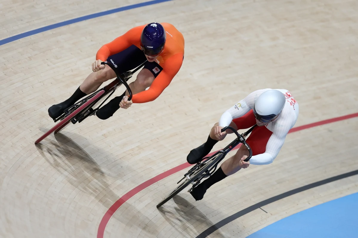 Mateusz Rudyk zajął siódme miejsce w sprincie w igrzyskach olimpijskich w Paryżu. Polski kolarz torowy zakończył start w tej konkurencji, plasując się na trzeciej pozycji w wyścigu o lokaty 5-8, wygranym przez Japończyka Kaiyę Otę.
