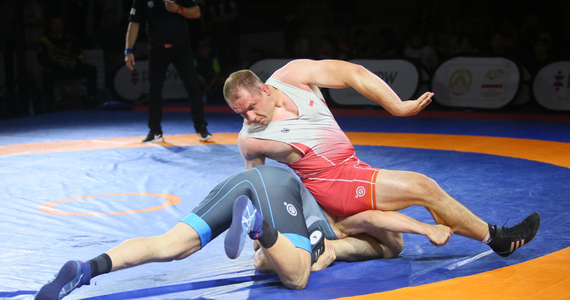 Zapaśnik Robert Baran w stylu wolnym nie zdołał awansować do półfinału kat. 125 kg turnieju olimpijskiego w Paryżu. Polak przegrał 2:9 z Gruzinem Geno Petriaszwilim, ale zachował szansę na występ w repasażu.