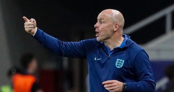 Lee Carsley, selekcjoner angielskiej młodzieżówki, tymczasowo poprowadzi pierwszą reprezentację Anglii. Tamtejsza federacja wciąż nie wybrała nowego selekcjonera po dymisji Garetha Southgate'a.