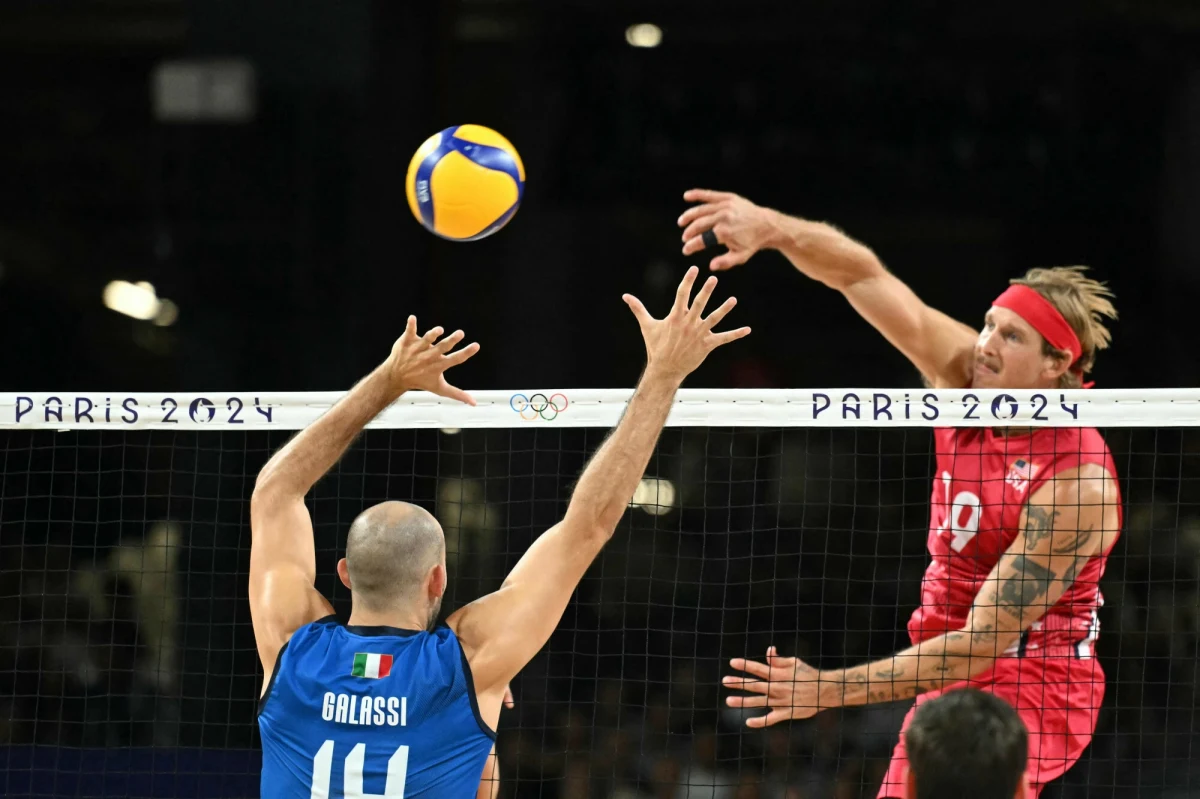 Amerykanie w pięknym stylu pokonali Włochów 3:0 w meczu o brązowy medal igrzysk olimpijskich w Paryżu. W sobotę w finale Polska zmierzy się z Francją, początek godz. 13.00.