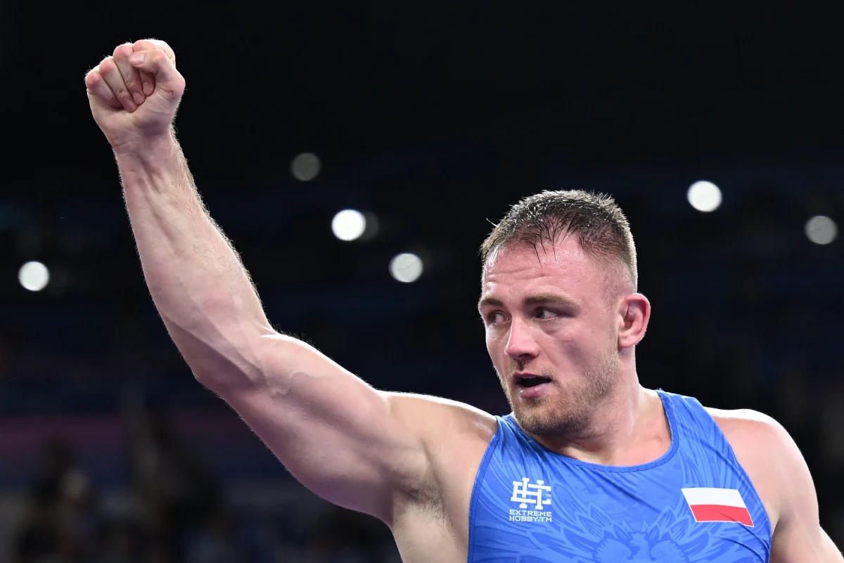 Robert Baran, zapaśnik w stylu wolnym, powalczy dziś o brązowy medal na igrzyskach w Paryżu. Zmierzy się z reprezentantem Azerbejdżanu Giorgim Meszwildiszwilim. 