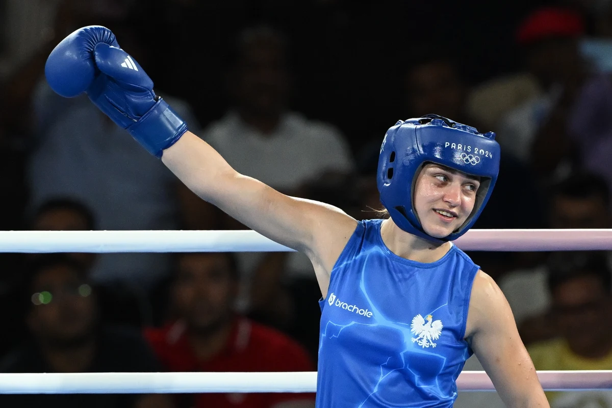 Julia Szeremeta walczyła w finale olimpijskiego turnieju w boksie w kategorii 57 kg. Tajwanka Lin Yu Ting okazała się jednak za mocna. Polka wraca z Paryża ze srebrnym medalem.