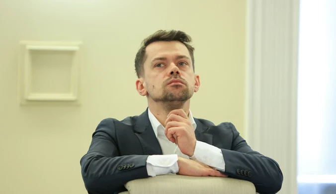 "Michał Kołodziejczak skłamał". Wiceminister: Niech mnie pozwie. Z radości otworzę oranżadę