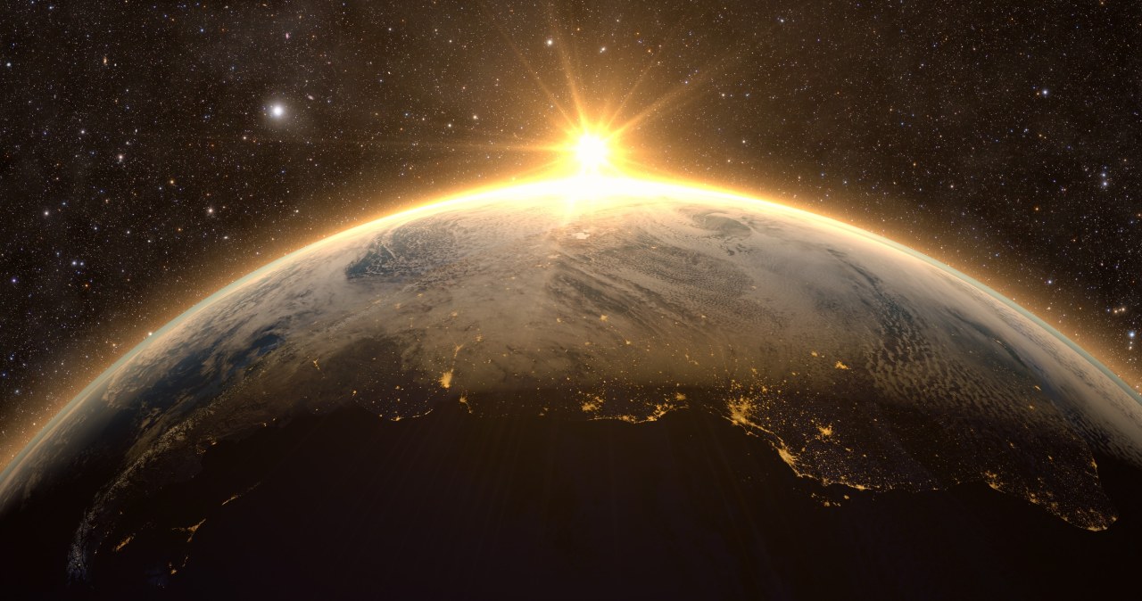 Koniec ciemności? Startup planuje włączyć słońce po zachodzie