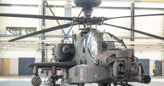 Władysław Kosiniak-Kamysz, szef Ministerstwa Obrony Narodowej podpisał umowę na dostawę 96 śmigłowców szturmowych AH-64E Apache z pakietem logistycznym i szkoleniowym dla Wojska Polskiego. Maszyny trafią do 1. Brygady Lotnictwa Wojsk Lądowych. Śmigłowce Apache zastąpią przestarzałe poradzieckie śmigłowce Mi-24. 