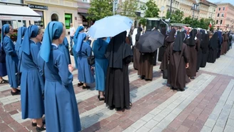 Każdy zakonnik musi złożyć te śluby. Nie są one jednak nieodwracalne 