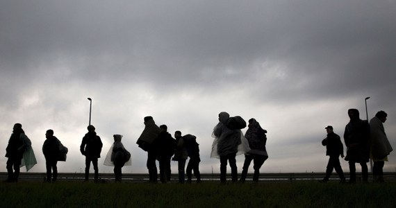 Szefowa resortu spraw wewnętrznych Niemiec zapowiedziała, że utrzyma kontrole na granicach z Polską, Czechami, Austrią i Szwajcarią. Utrudnienia znikną dopiero, gdy uda się "znacznie ograniczyć" nielegalną migrację - oświadczyła Nancy Faeser.