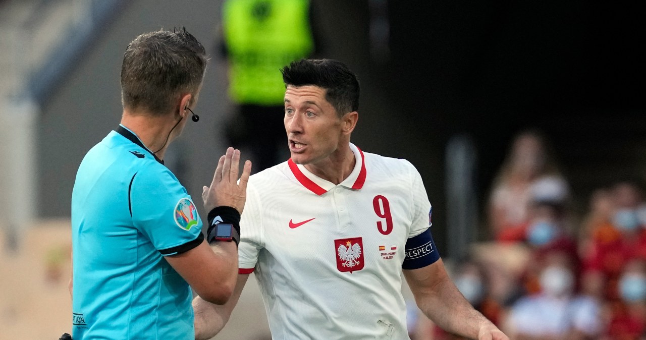 Były kapitan kadry wprost o sytuacji Lewandowskiego. "Uderza" w krytyków
