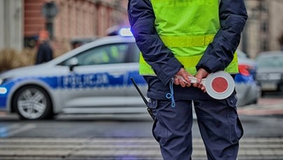 Więcej policji na drogach. Polacy wyjeżdżają na długi weekend 