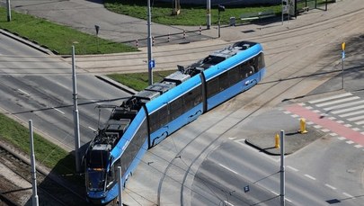 Tragiczny wypadek we Wrocławiu. Rowerzysta wpadł pod tramwaj