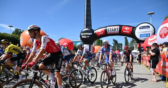 Poważny wypadek na trzecim etapie wyścigu kolarskiego Tour de Pologne. Francuski zawodnik Nicolas Debeaumarche wypadł z drogi i uderzył w betonowy przepust wodny.