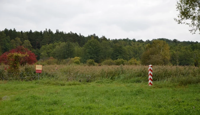 Forsują rzekę. Migranci nie odpuszczają prób wejścia do Polski