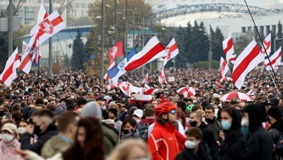 Łukaszenka ułaskawił 30 osób skazanych za udział w protestach