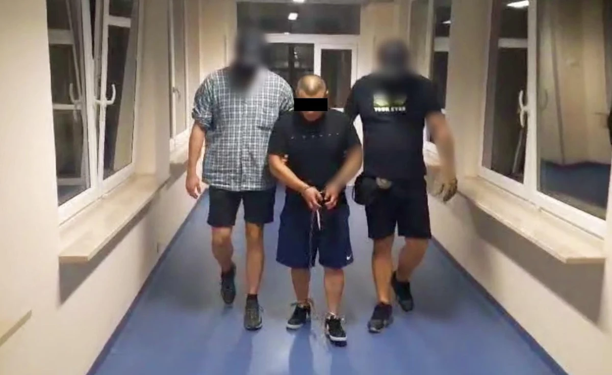 Komenda Stołeczna Policji poinformowała w piątek, że zatrzymano 37-letniego obywatela Chin podejrzewanego o zabójstwo w Wólce Kosowskiej. W ostatni poniedziałek zginął tam 42-letni Litwin.