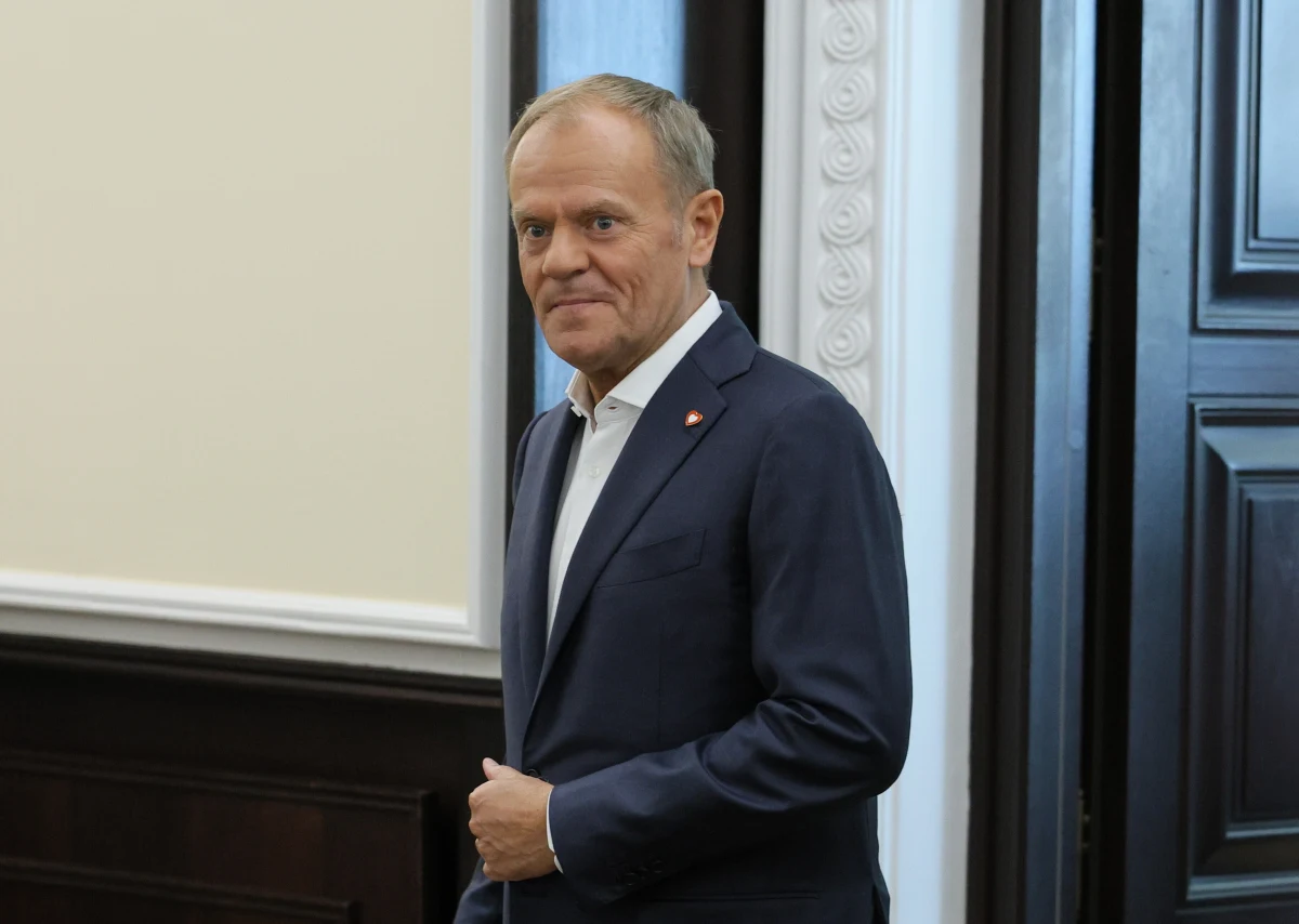 Premier Donald Tusk zwrócił się w sobotę na platformie X do "wszystkich patronów i inicjatorów inwestycji Nord Stream 1 i 2". "Powinniście dziś zrobić tylko jedno: przeprosić i siedzieć cicho" - napisał.