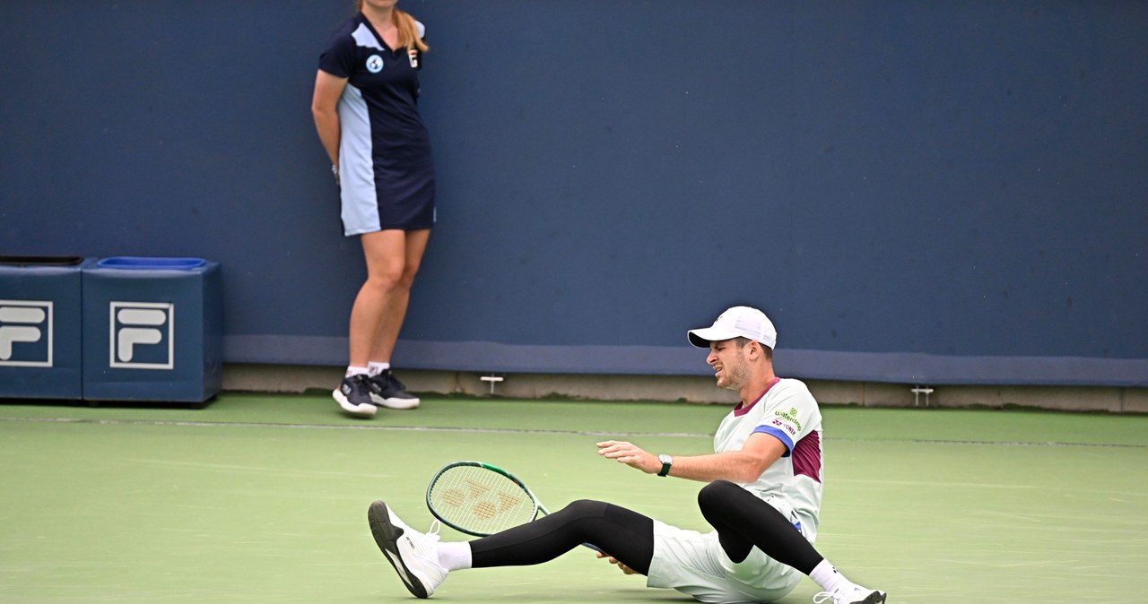 tenis ziemny, wyniki żywo, Radwańska, Domachowska, ATP, WTA, Wimbledon, US Open, Australian Open, French Open Fatalne sceny, krecz Huberta Hurkacza. Dramat Polaka, natychmiastowa reakcja rywala