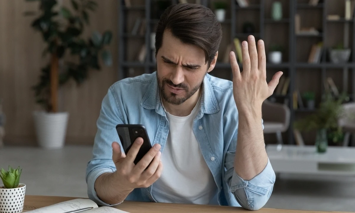 ​Brytyjski rząd pracuje nad legislacją, która może ułatwić pracownikom ignorowanie poleceń pracodawców po godzinach pracy. Brzmi zachęcająco?