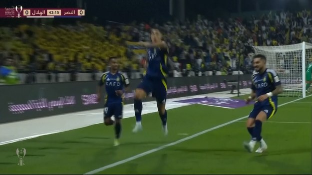 W finale superpucharu drużyna Al-Nassr zmierzyła się z Al-Hilal. Pierwszego gola spotkania strzelił Cristiano Ronaldo, jednak później losy meczu odwróciły się całkowicie. Zobacz skrót meczu.  