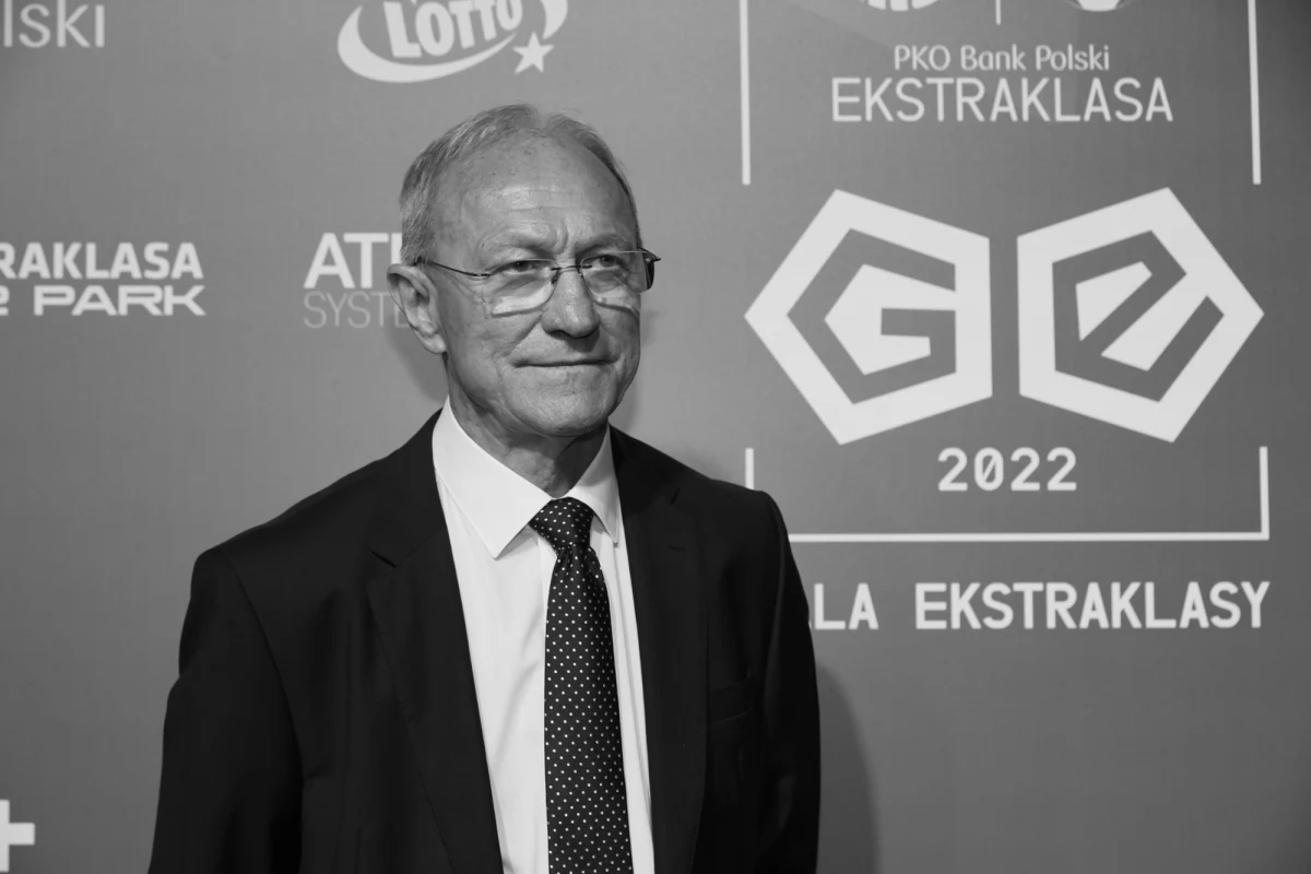 Pogrzeb Franciszka Smudy odbędzie się w czwarek, 22 sierpnia. Jeden z najlepszych i najbardziej utytułowanych polskich szkoleniowców spocznie na Cmentarzu Rakowickim w Krakowie.