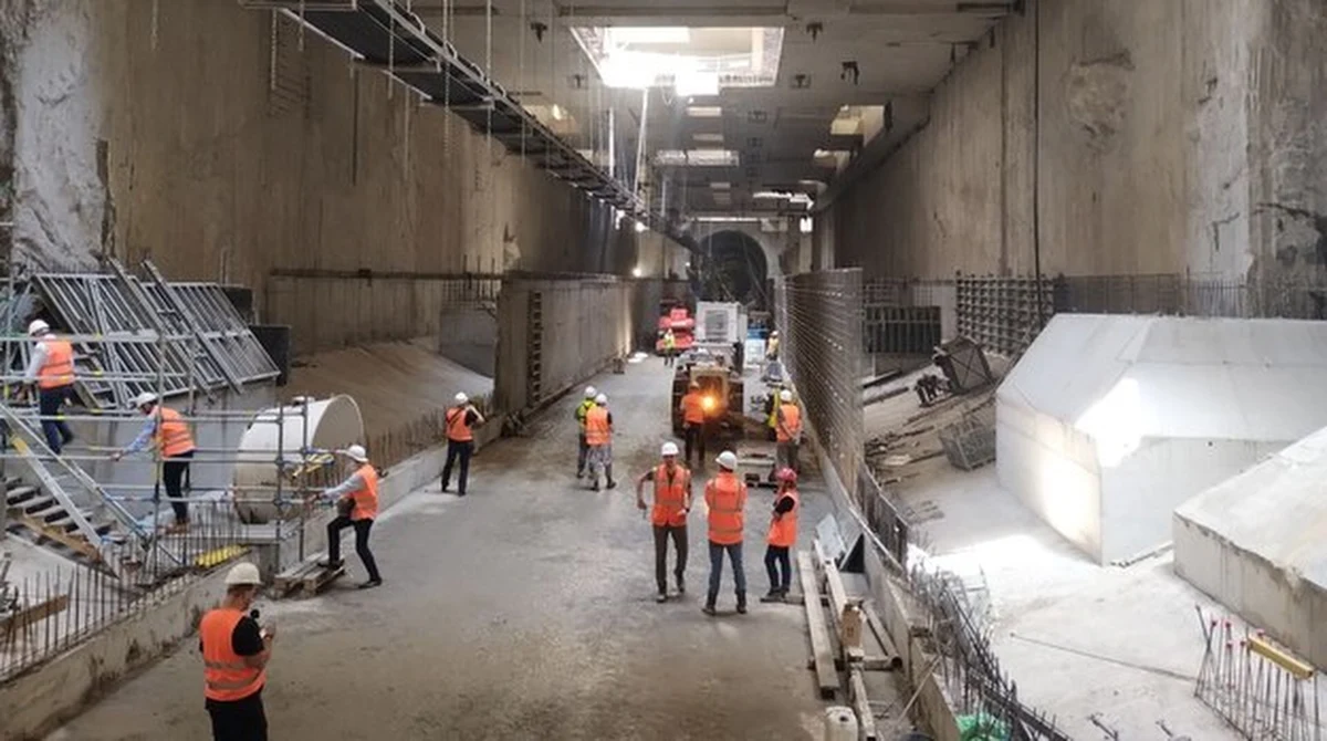 Od środy przez ponad dwa tygodnie zamknięta będzie ulica Żeromskiego w Łodzi. Powód? Drążenie tunelu kolejowego pod miastem.