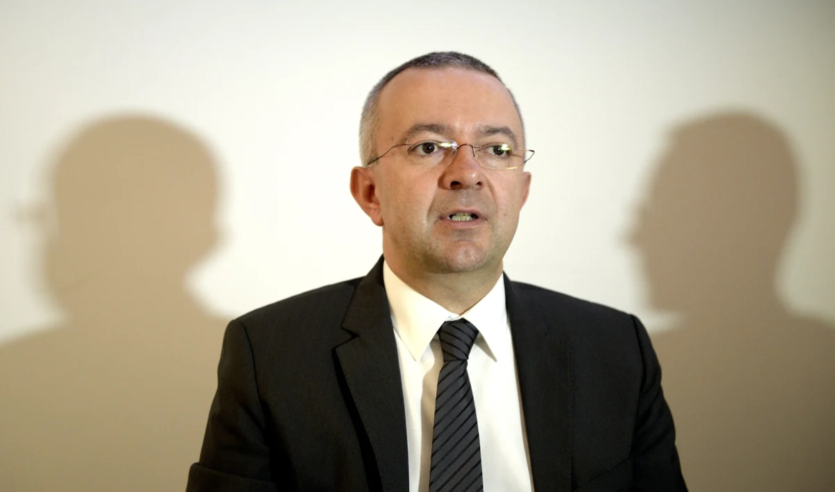 Prokuratura Okręgowa w Krośnie opublikowała komunikat ws. śmierci biznesmena Jerzego Krzanowskiego, którego ciało znaleziono na początku czerwca w okolicach Krościenka Wyżnego na Podkarpaciu. "Biegli uznali, iż do zgonu Jerzego Krzanowskiego doszło w związku z obrażeniami wielonarządowymi głowy i klatki piersiowej, które mogły powstać wskutek upadku" - przekazała Marta Kolendowska-Matejczuk, rzeczniczka krośnieńskiej prokuratury. 